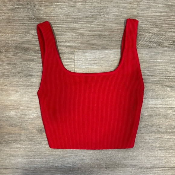Babaton “sculpt knit squareneck cropped tank” - Picture 1 of 4